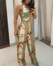 Load image into Gallery viewer, Leaf Print Sleeveless Loose Jumpsuit
